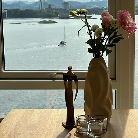 Apartman Sea-front - Ons 2024 *